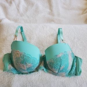 Deesse aqua lined bras 42C